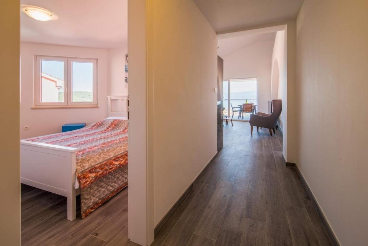 Apartman Zoe Vrbnik Kültér fotó